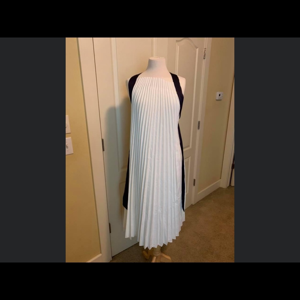 Midi Dress - Pleat of my heart